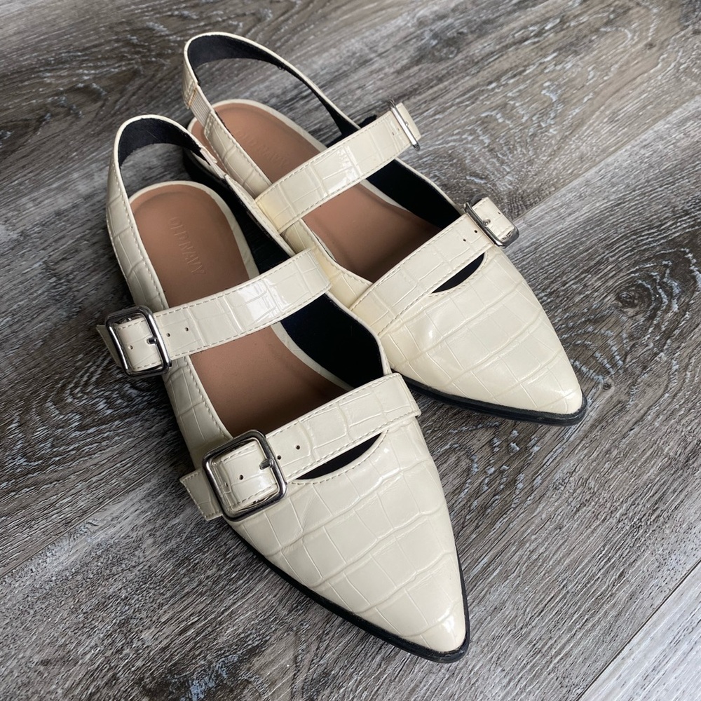Elegant Cream Double-Strap Women's Shoes